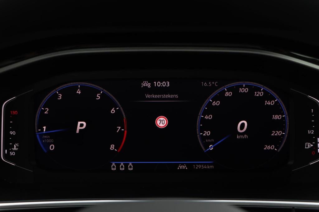 Volkswagen T-roc 1.5 tsi r-line 150pk dsg7