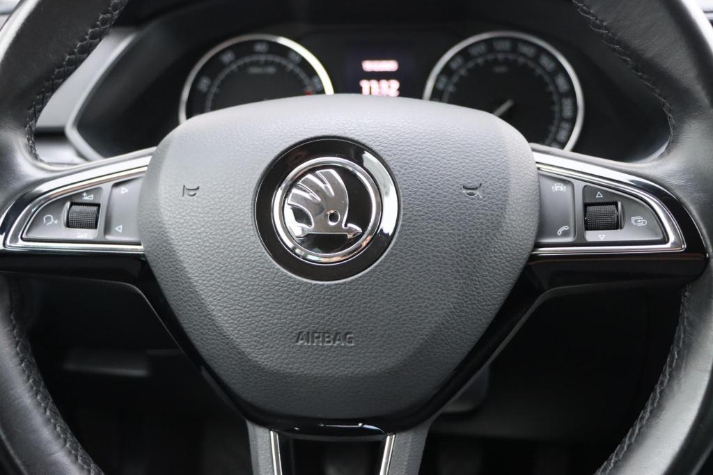 Skoda Superb combi 1.4 tsi act style business