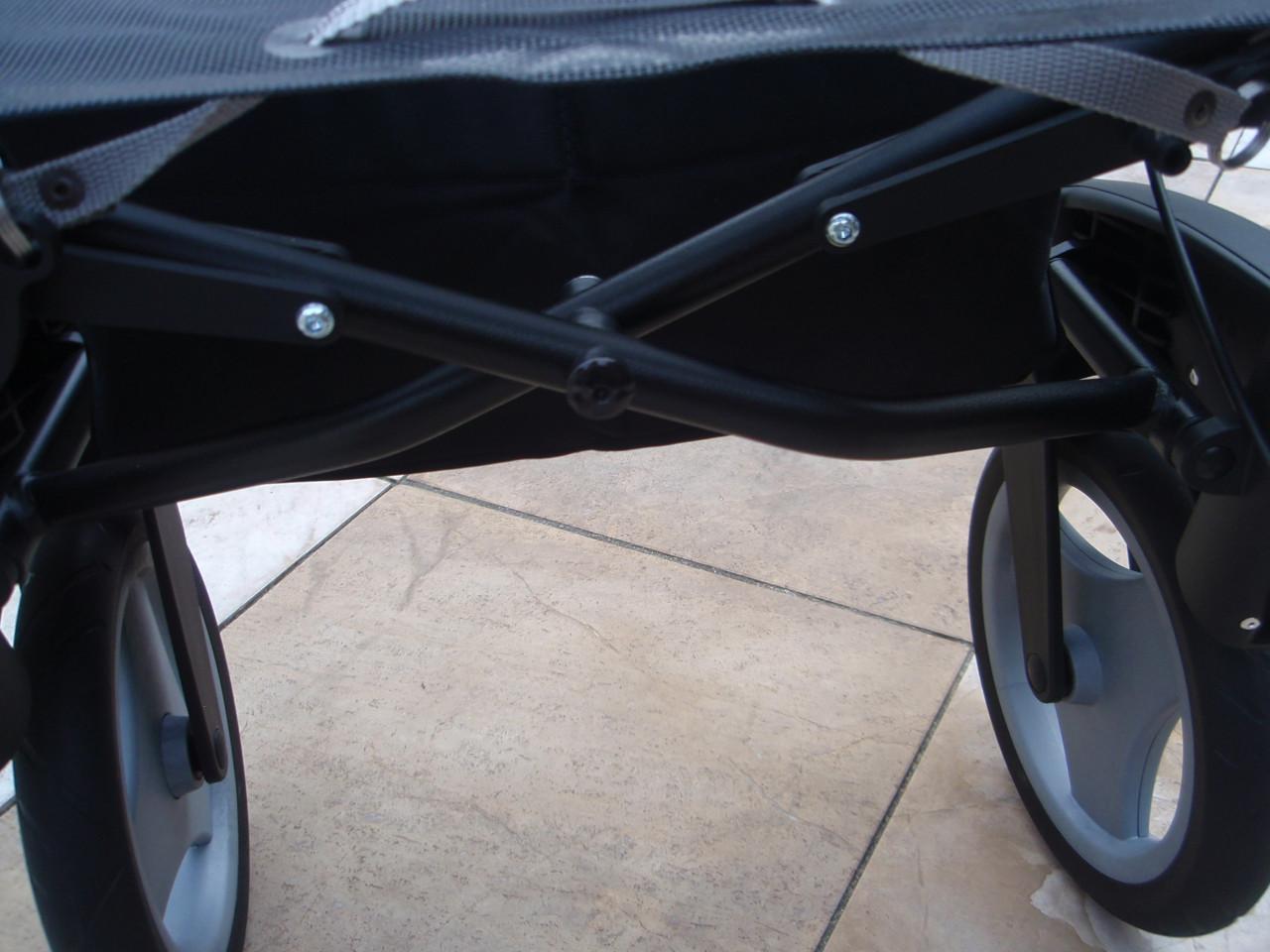 Zgan Topro OLympos  rollator met Softwielen zitje grote tas en rugleuning