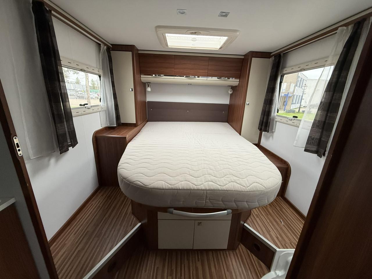 Adria Matrix Plus M670SC - Luxe gezinscamper vol comfort en vrijheid!