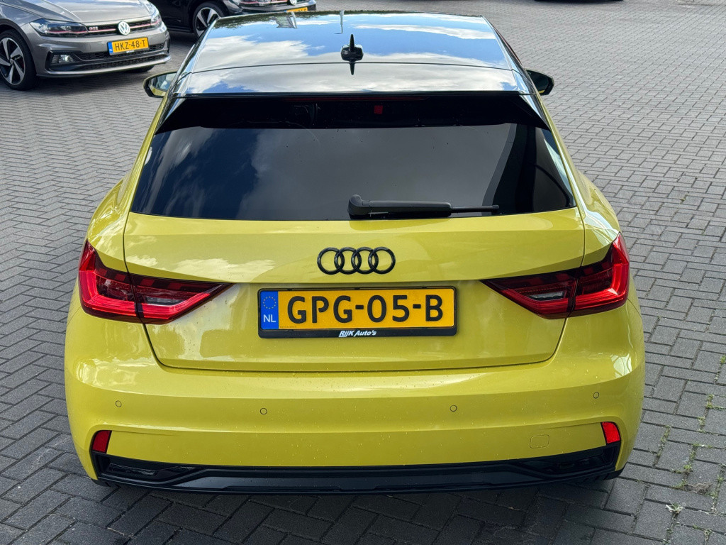 Audi A1 Sportback 25 tfsi edition s- line * carplay * led * automaat