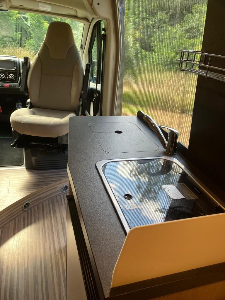 Carthago Malibu 600 LE Low Bed 2019 met 83.500km