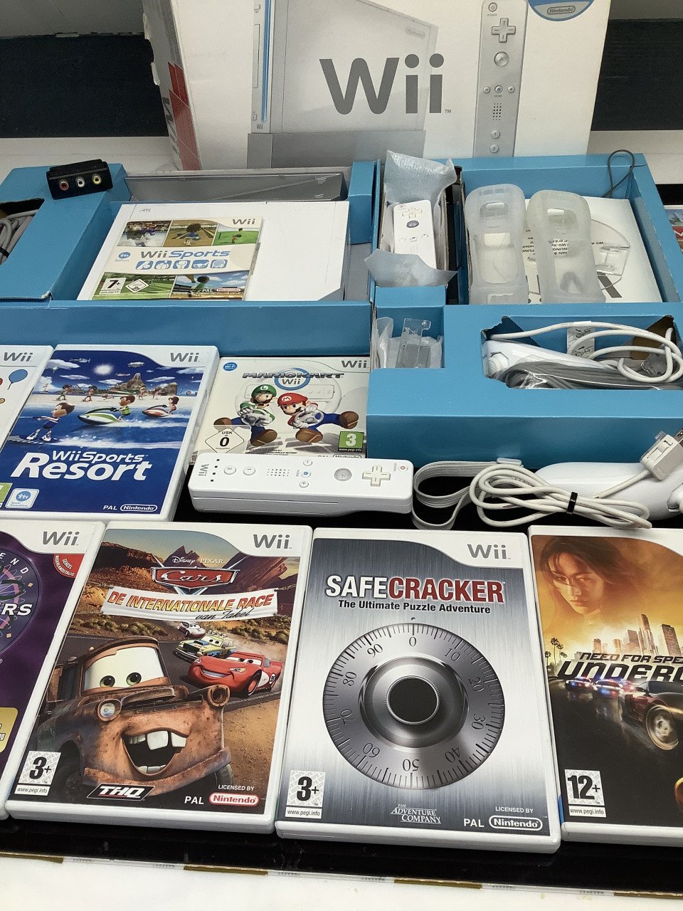 Complete Nintendo Wii spelcomputer in originele doos met extra ….