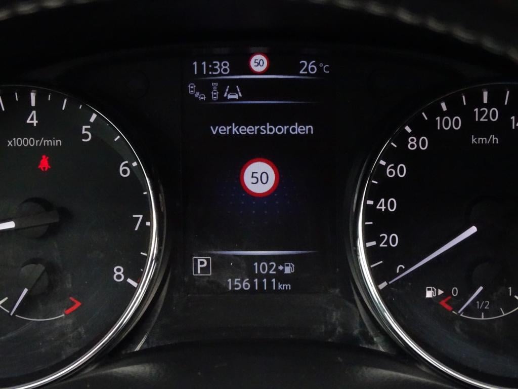 Nissan Qashqai 1.2 connect edition automaat | 360 camera | clima | bluetoot