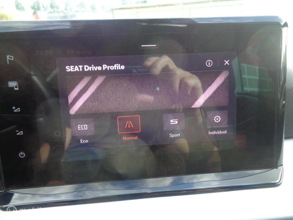 Seat Ibiza 1.0 ecotsi fr/airco/ecc/18''/full led/navi/apple carplay/pdc/cam