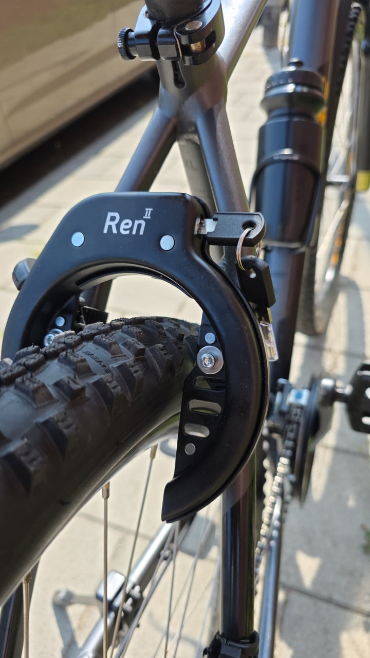 CUBE | AIM RACE | 29 INCH | FRAME 52 CM | 3X8 | NETTE STAAT!
