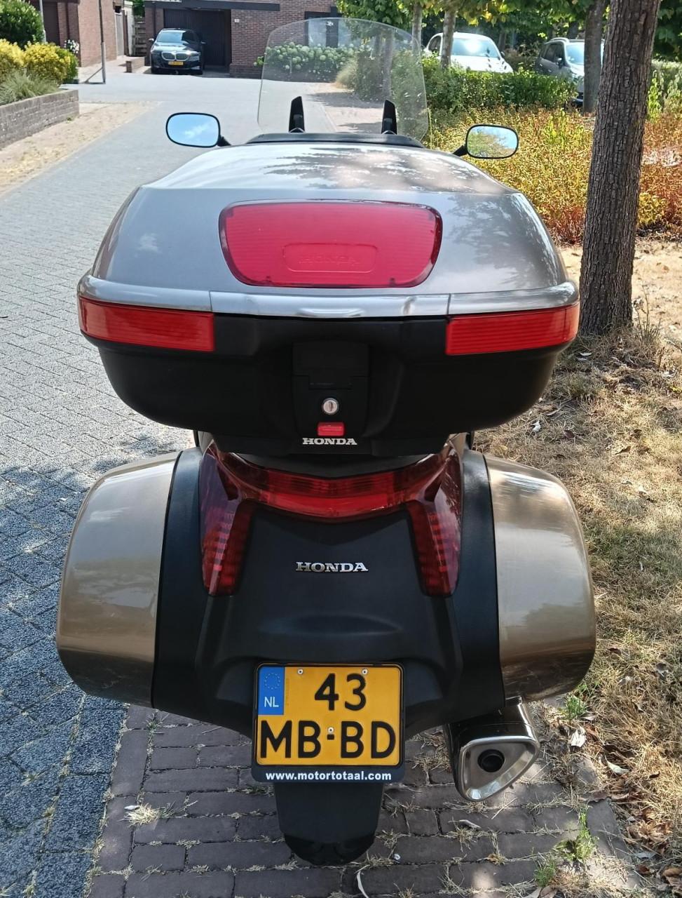 Honda Deauville in zeer goede staat