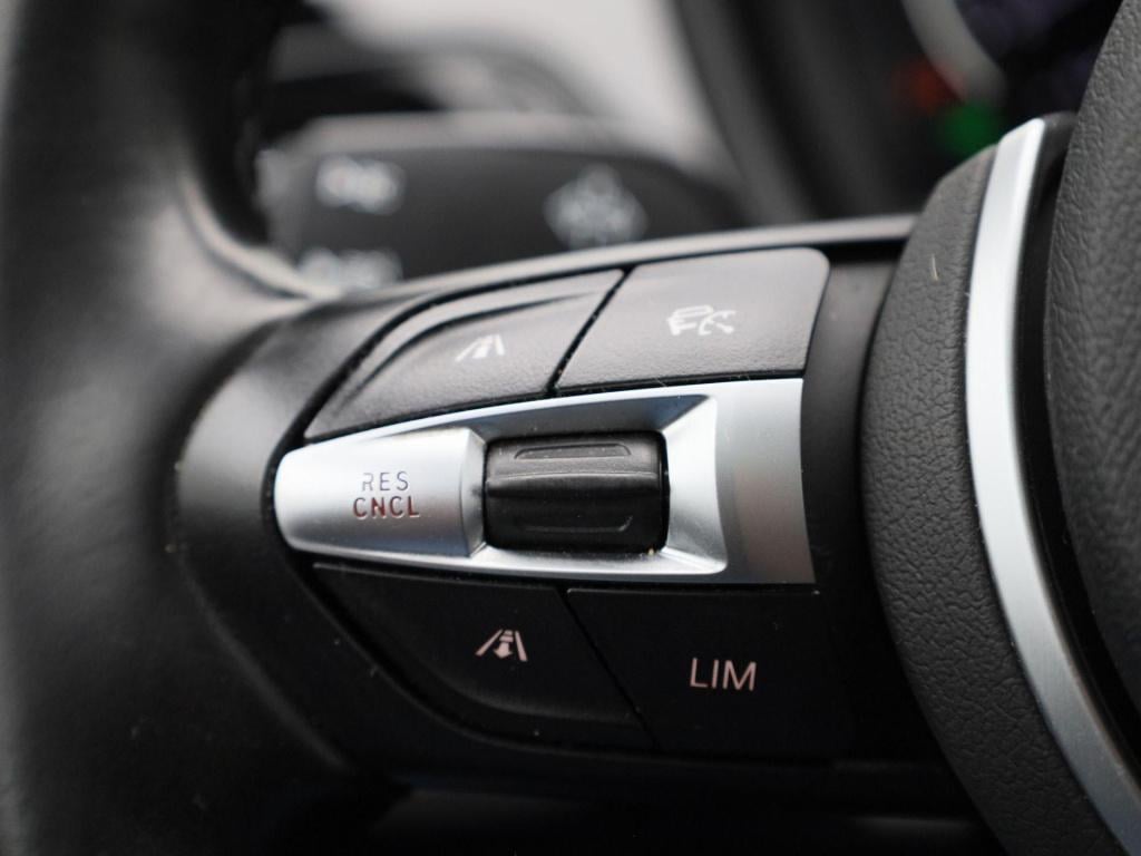 BMW X1 xdrive25e executive | m-sport | panoramadak | harman kardon | sfeerv
