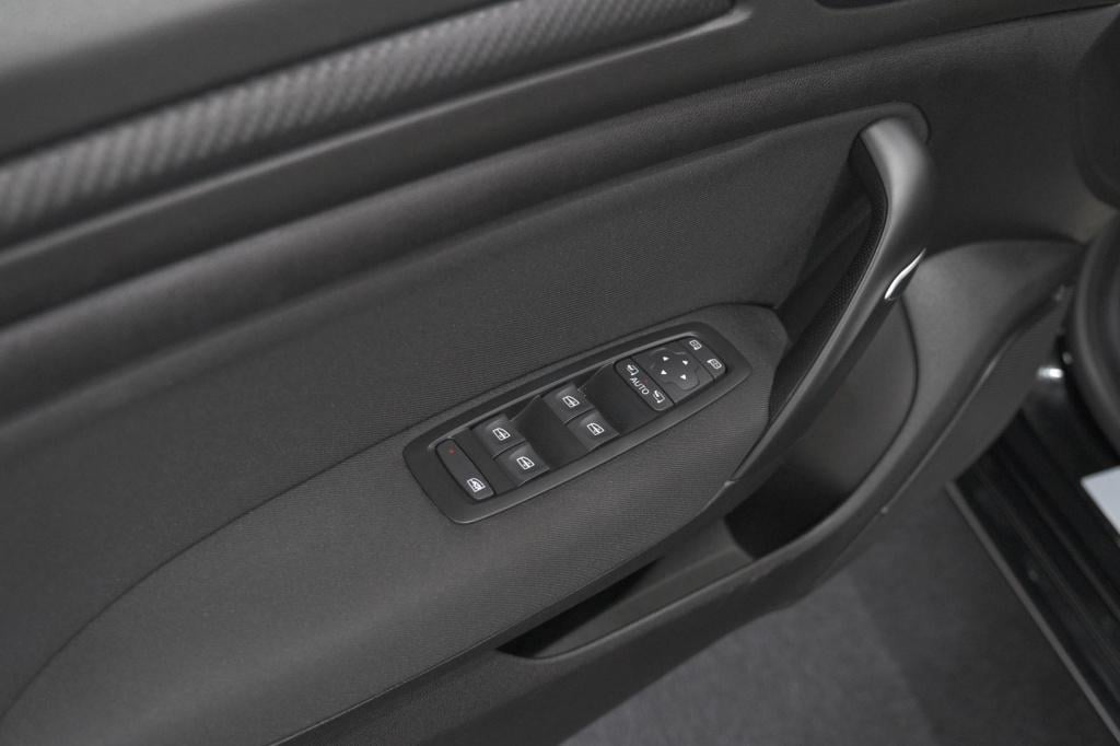 Renault Megane tce 110 limited | apple carplay | parkeersensoren | cruise c