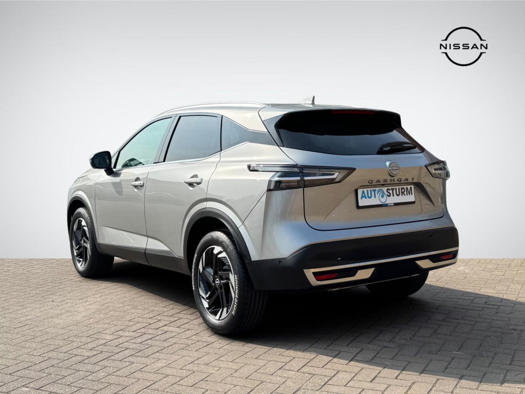 Nissan Qashqai 1.3 mhev n-connecta panoramadak private lease € 599 /maand!