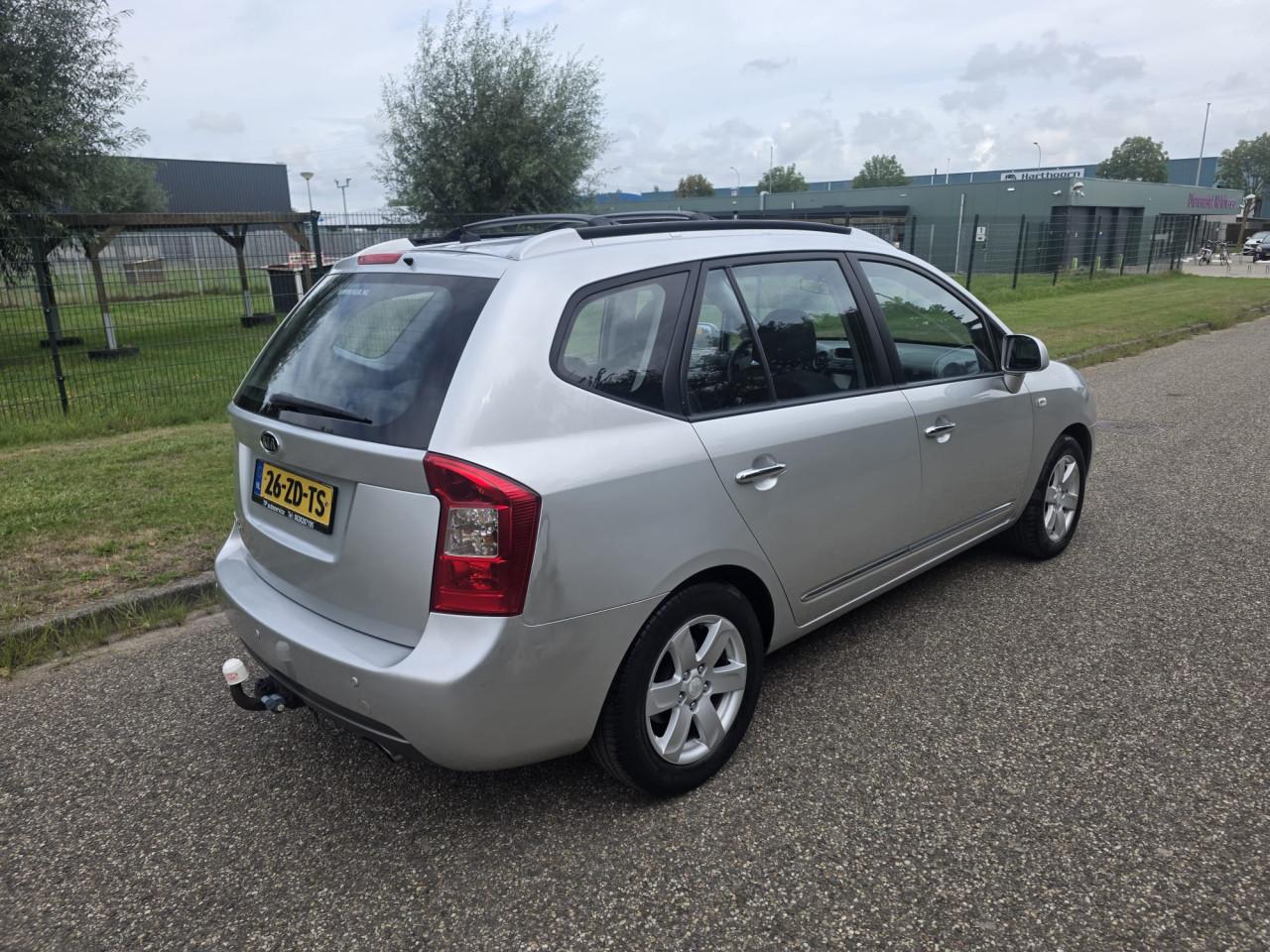 Kia Carens 2.0 CVVT X-ecutive 7 Persoon's!