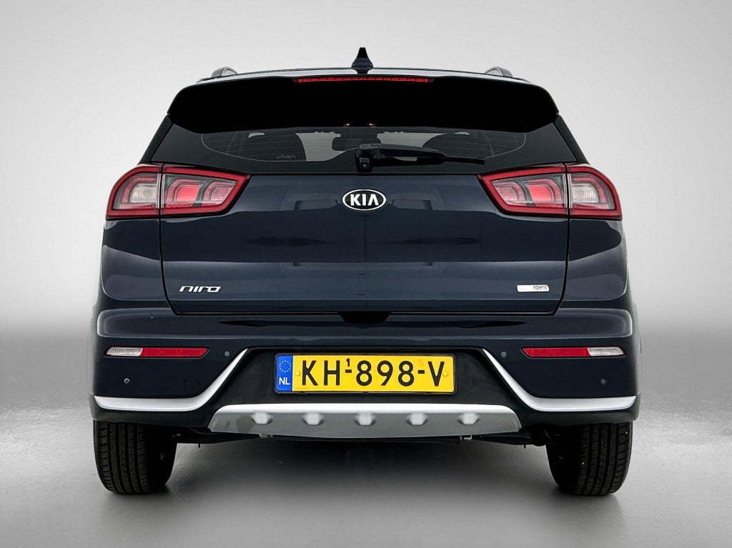 Kia Niro 1.6 gdi hybrid first edition | automaat | parkeer sensoren | half 
