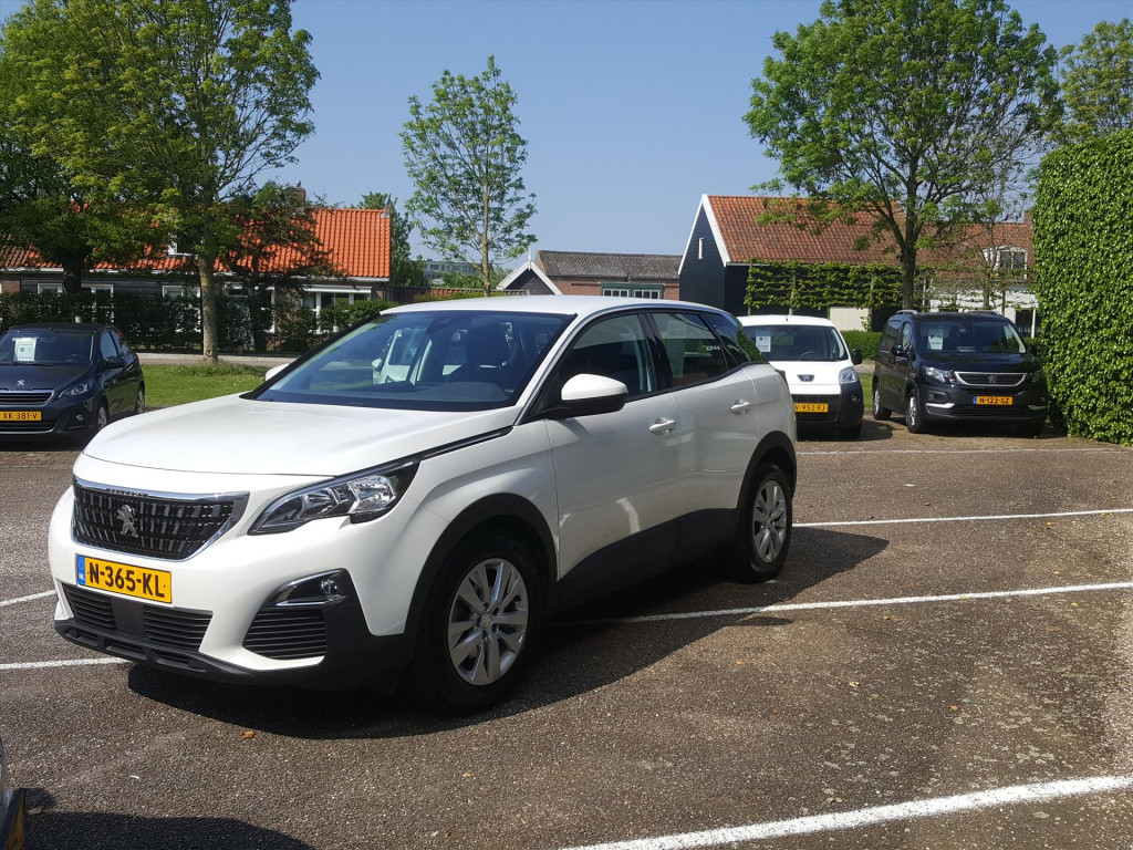 Peugeot 3008 active 1.2 puretech-130pk (vol)automaat (eat8) cruise & climat