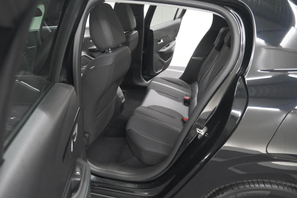 Peugeot 208 puretech 100 eat8 allure | camera | navigatie | apple carplay |
