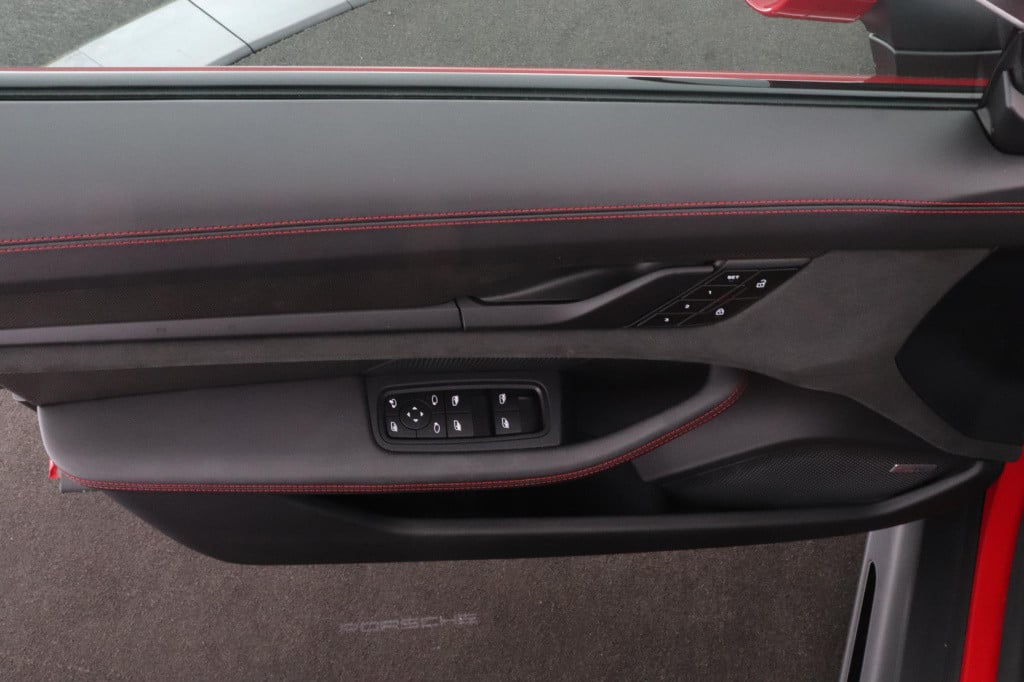 Porsche Taycan sport turismo gts | 93 kwh accu plus | surround view | innod