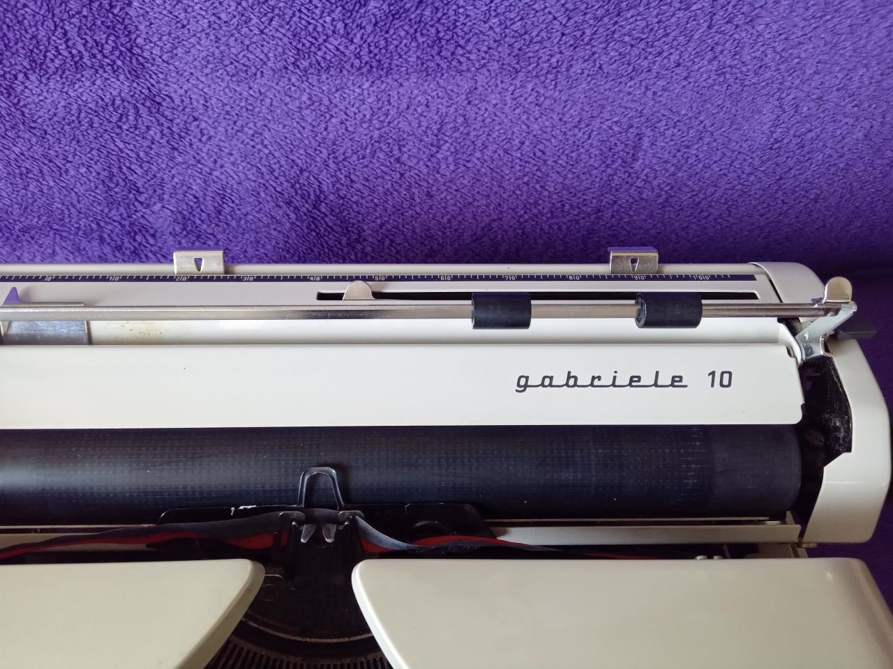 Typmachine Triumph Gabriele 10