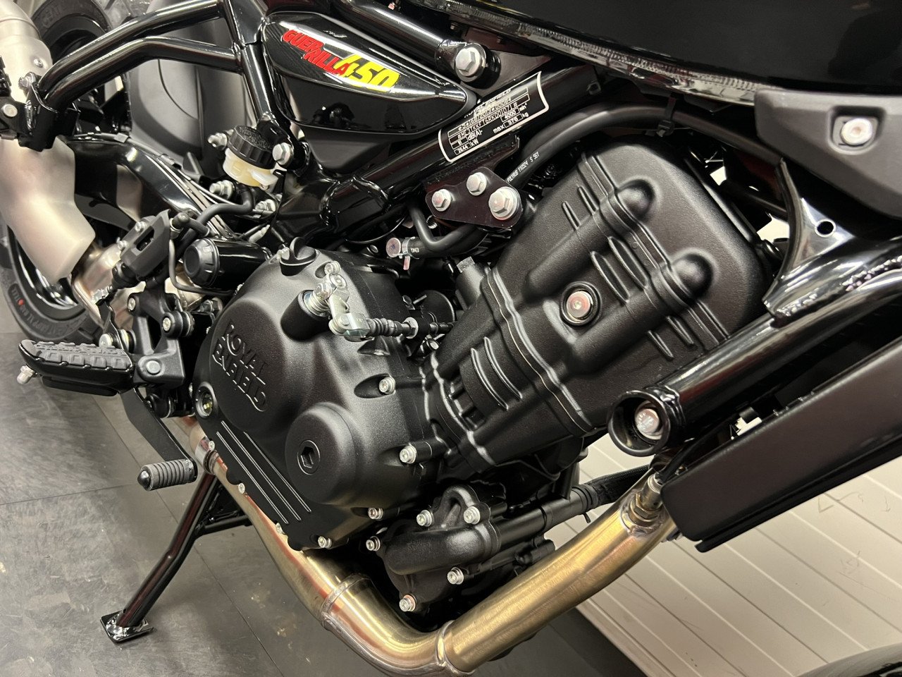 Nieuw de Royal Enfield Guerrilla 450! Nu op voorraad!