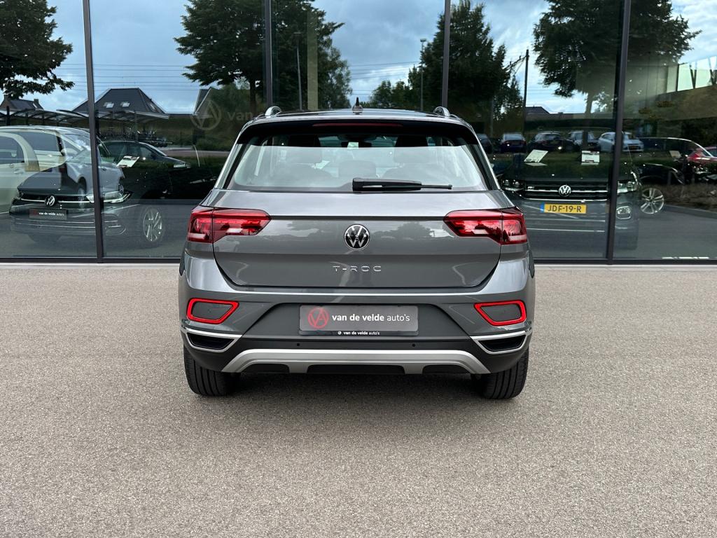 Volkswagen T-roc 1.5 tsi 150pk dsg style | dode hoek | camera | keyless | e