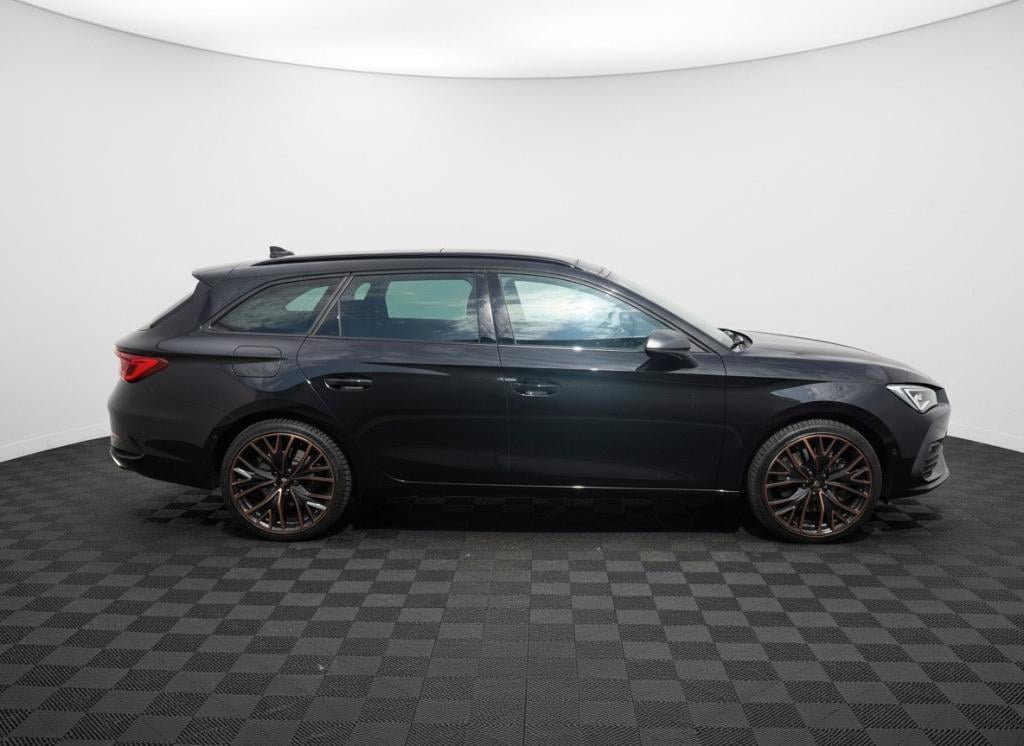 Cupra Leon Sportstourer 1.4 e-hybrid vz adrenaline