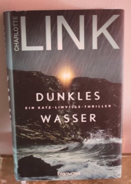 Charlotte link- dunkles wasser duits boek