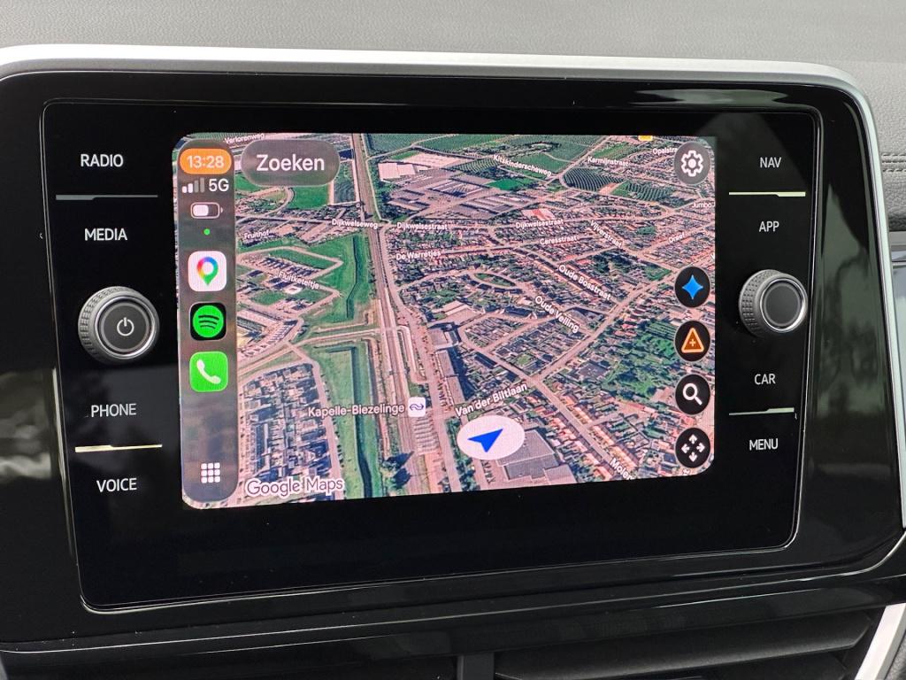Volkswagen T-roc 1.5 tsi 150pk dsg r-line | camera | keyless | elek. achter