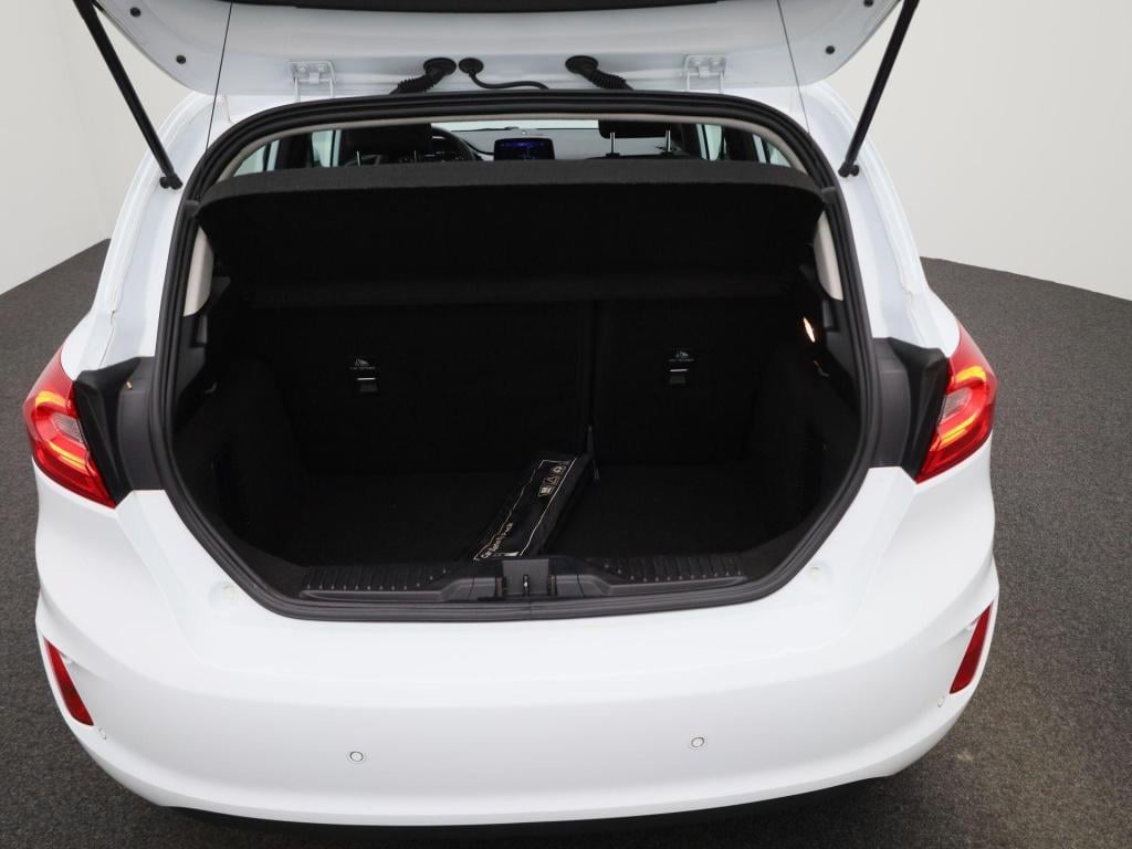 Ford Fiesta 1.0 ecoboost titanium x | lmv | parkeer sensoren | led | naviga