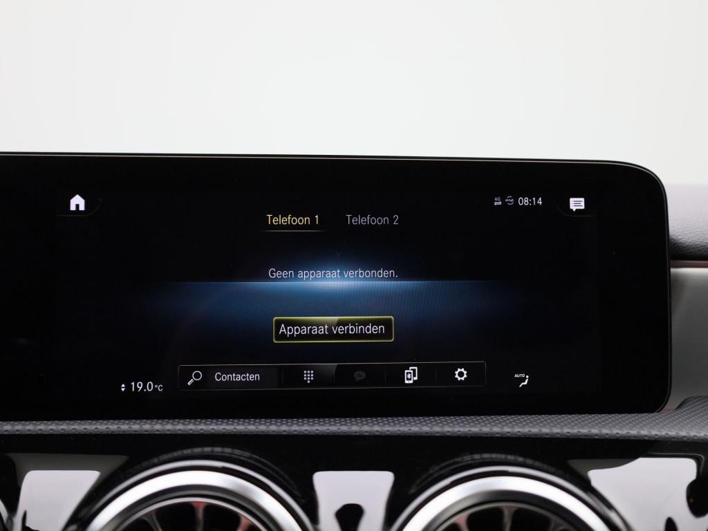 Mercedes-Benz A-Klasse 250 premium | automaat | panorama dak | virtual cock