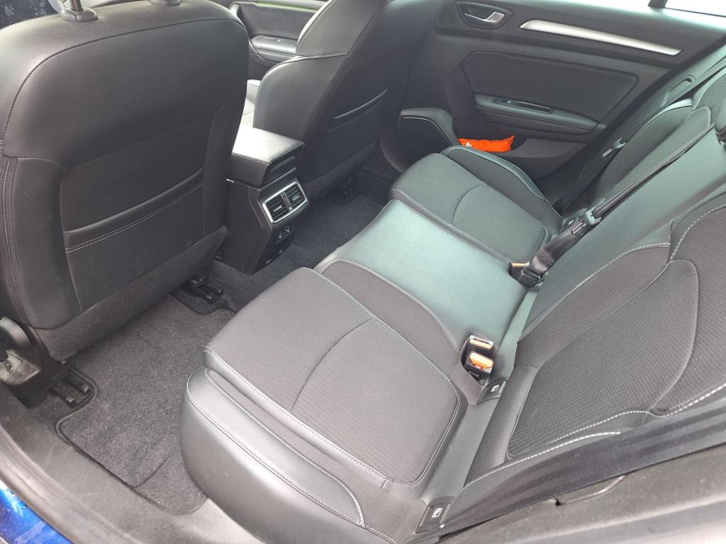 Renault Megane E-tech estate 1.6 plug-in hybrid 160 r.s. line