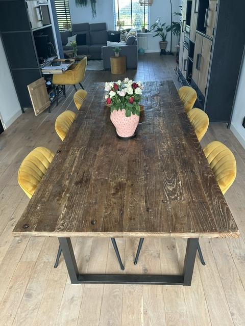 Eettafel 240 x 100 cm