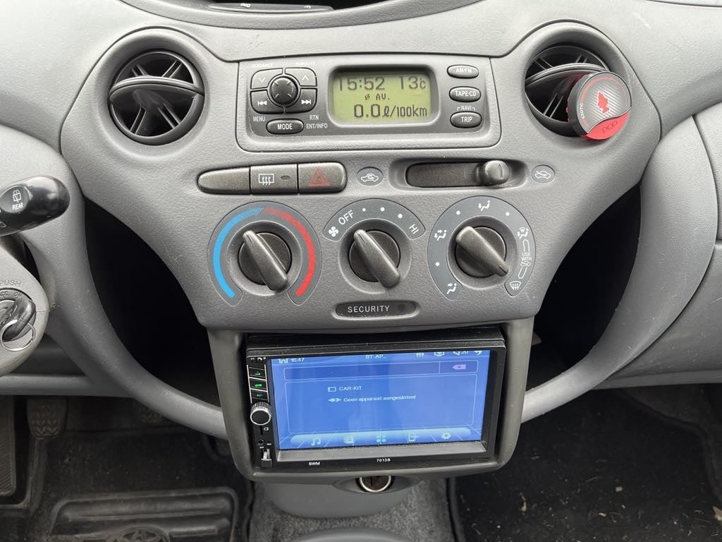 Toyota Yaris 1.0-16v vvt-i terra