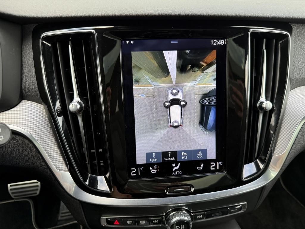 Volvo V60 t6 340pk recharge r-design| b&w sound| panodak| adap.cruise| tre