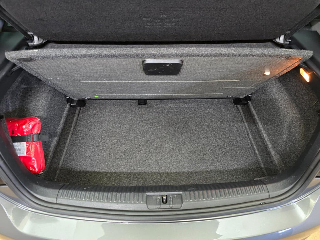 Volkswagen Polo occasion 1.2 tsi highline automaat met sportieve look | cru