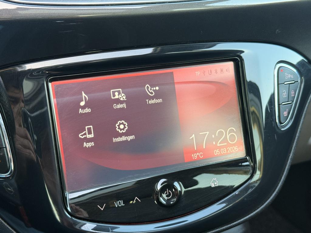 Opel Corsa 1.0 turbo opc-line | dab | stoel/stuurverwarming | pano | trekha