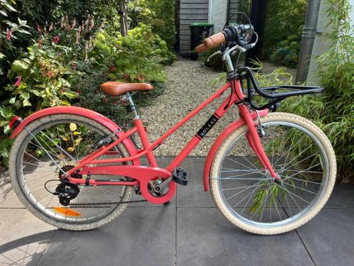 Meisjesfiets in goede staat 24 inch wielen