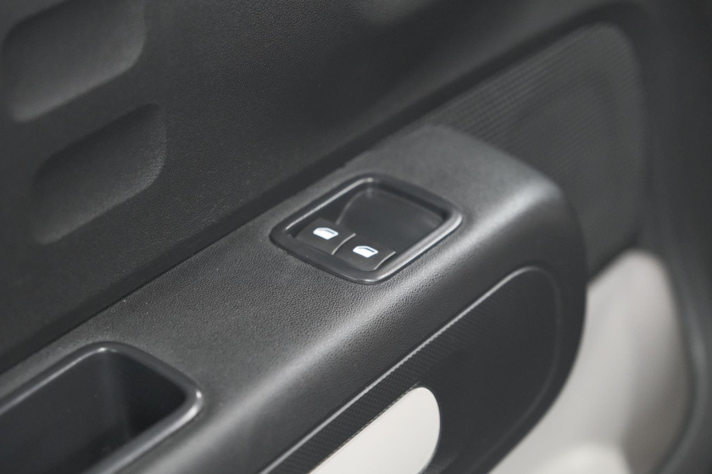 Citroen C3 puretech 82 c-series | trekhaak | camera | apple carplay | allse
