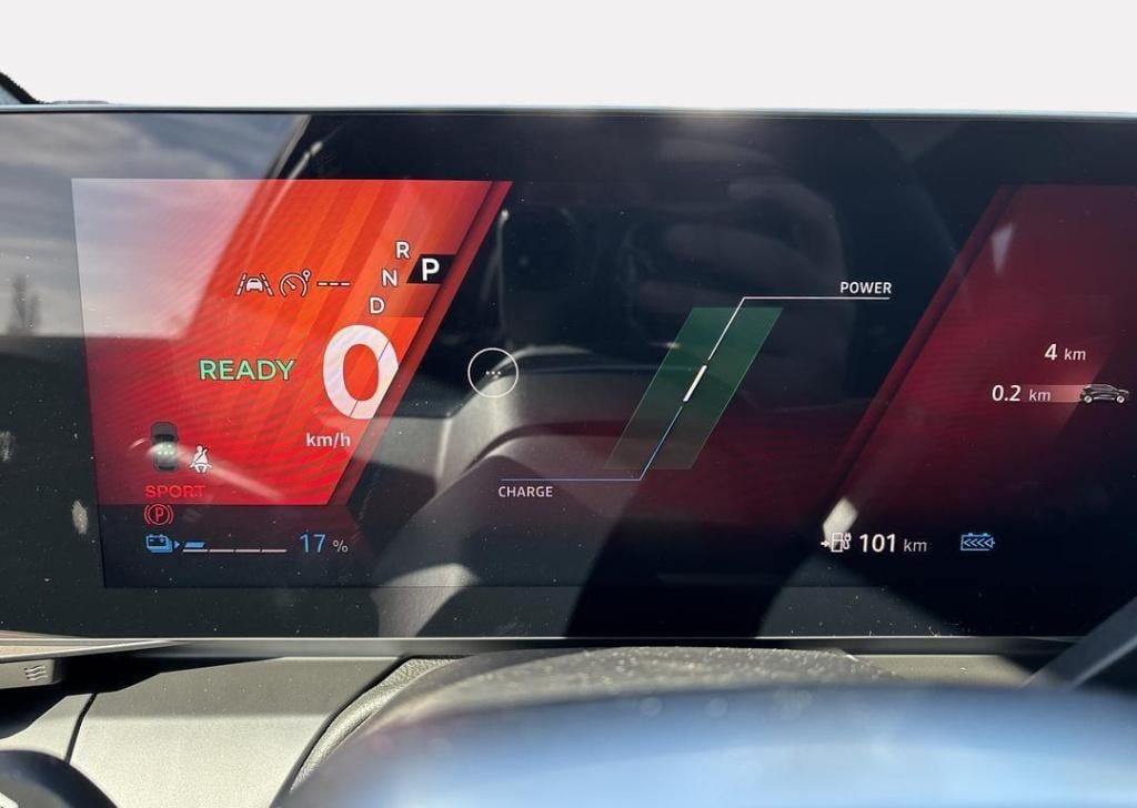 Renault Scenic e-tech ev87 long range iconic