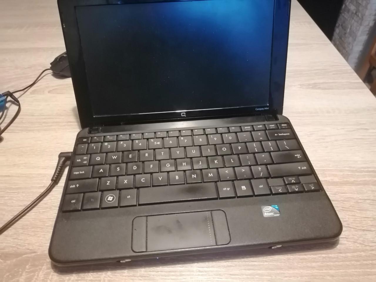 Hp compaq mini laptop