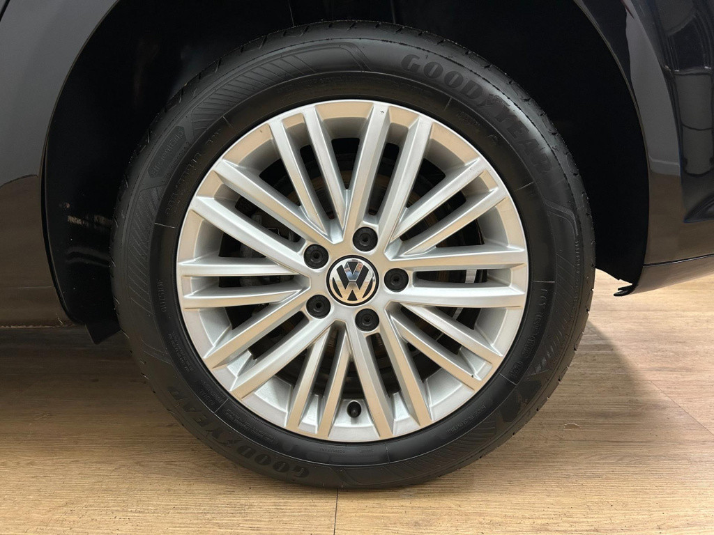 Volkswagen Touran occasion | airco | tweedehands volkswagen | stoelverwarmi