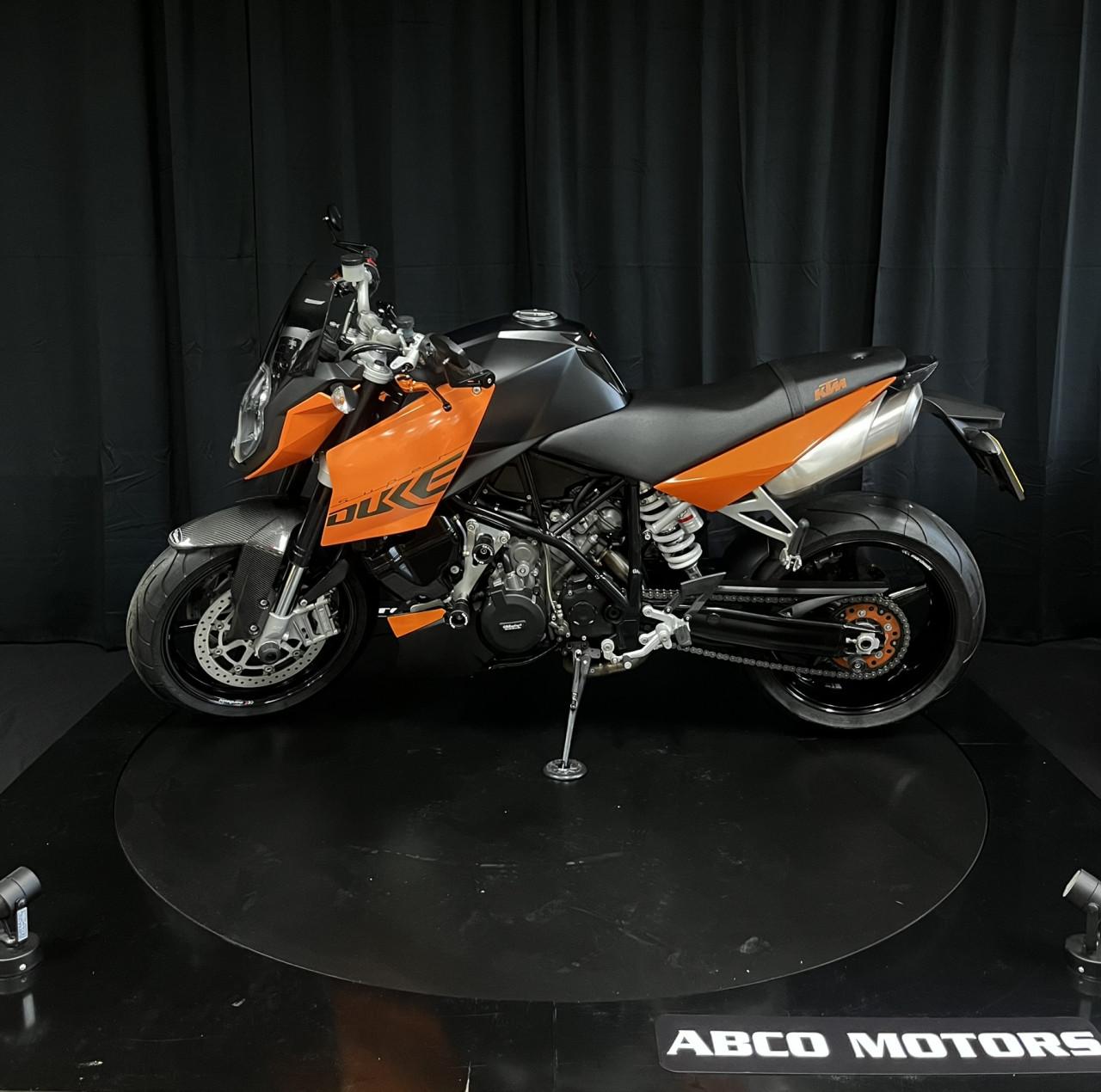 KTM 990 SUPER DUKE