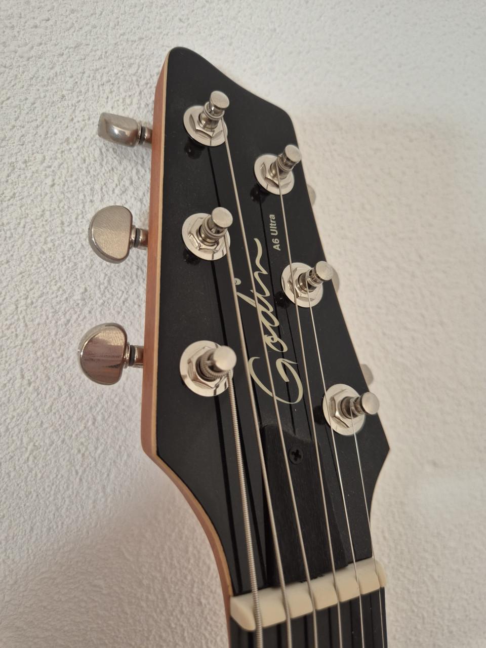 Godin A6 Ultra Cognac Burst