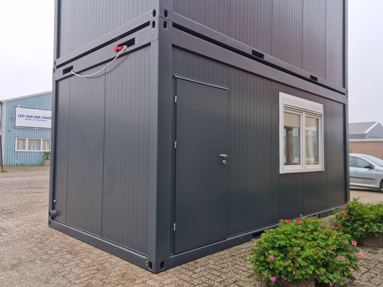 Nieuwe 6x3m kantoorunit / uitvoerderskeet met keuken en wc