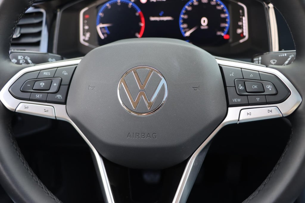 Volkswagen Polo 1.0 tsi life edition | pano | led | lmv