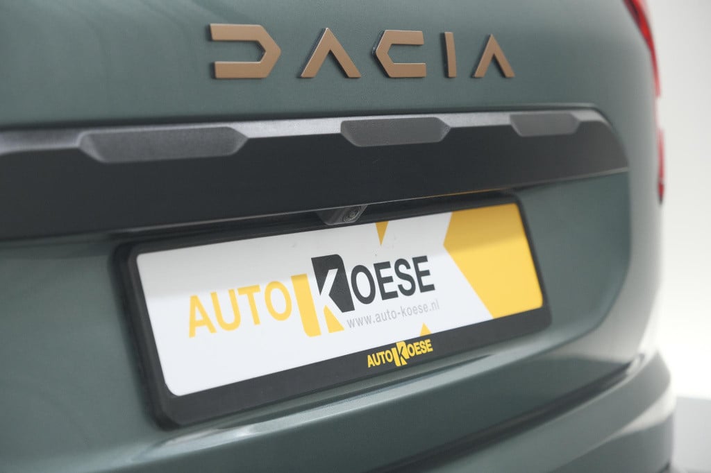 Dacia Jogger 1.6 hybrid 140 extreme | 5 zitplaatsen | trekhaak | camera | d