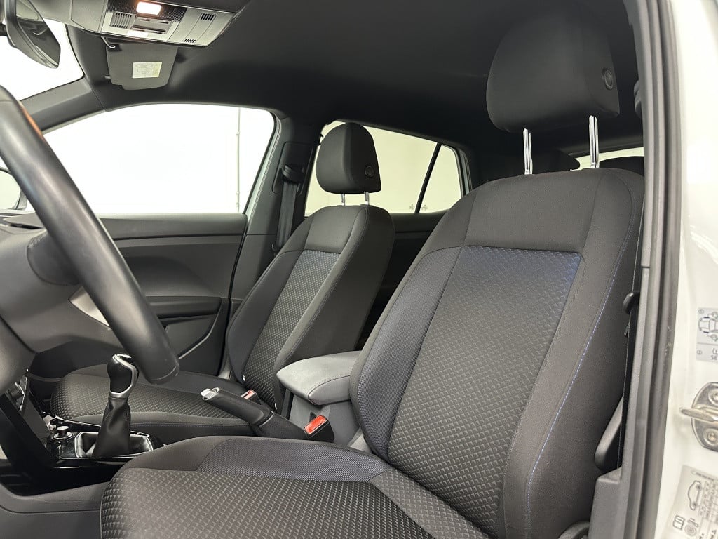 Volkswagen T-cross 1.0 tsi style 110pk | virtual cockpit | 6 versnellingen 