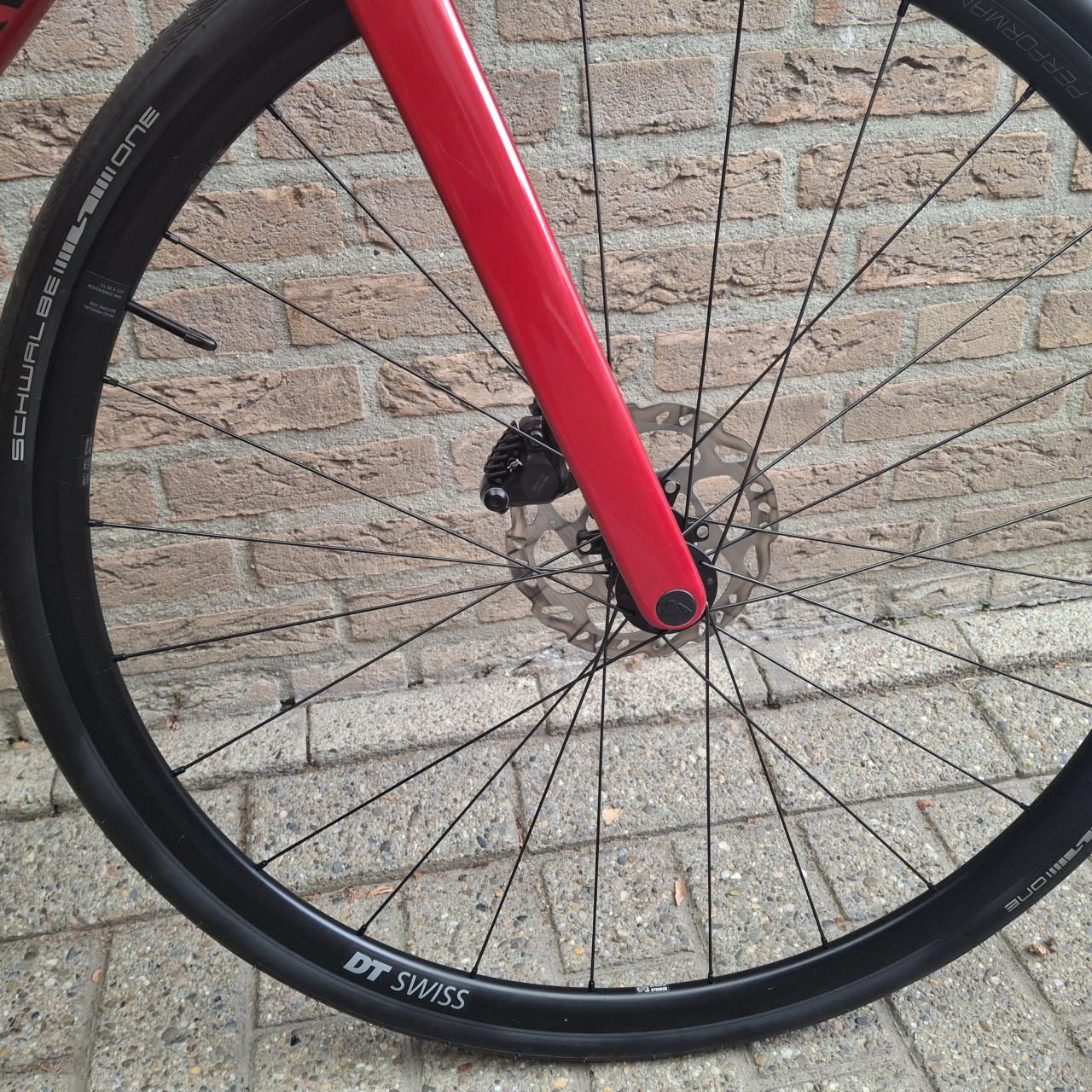 Canyon Ultimate CF SL 7-2025-FFWD 65mm-nieuwstaat