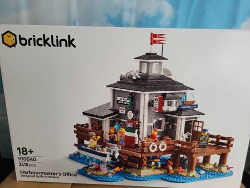 Lego Bricklink Harbormaster's Office 910040
