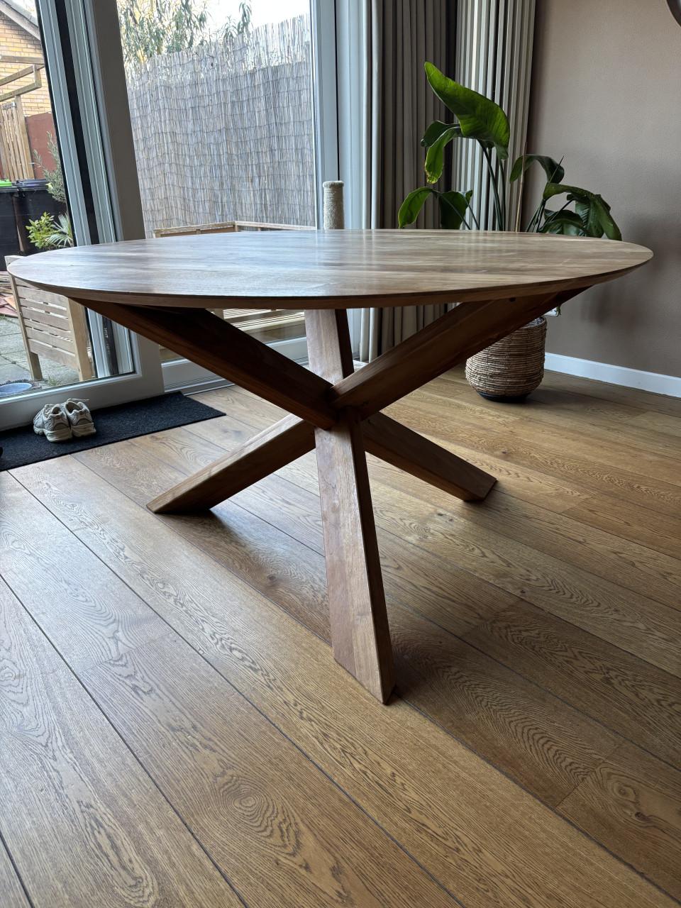 Ethnicraft ronde eettafel eikenhout 136cm