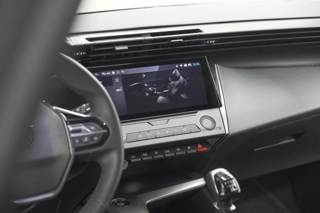 Peugeot 308 puretech 110 active pack business | parkeersensoren | apple car