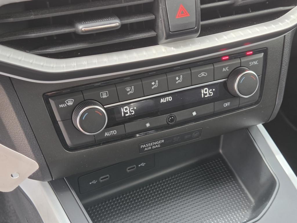 Seat Arona 1.0 tsi style | carplay | climate control | park. sens.