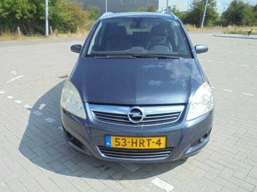 Zafira 1.9 CDTi Cosmo AUTOMAAT bouwjaar 2009 eerste eigenaar Apk Juli 2027